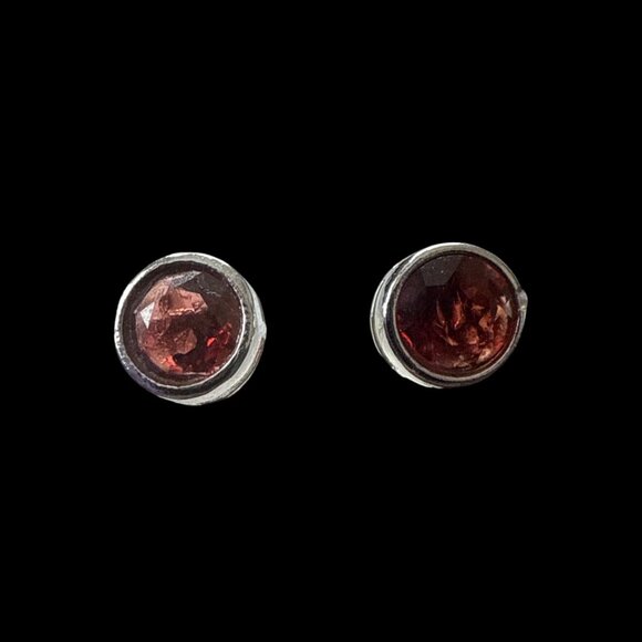 ***SOLD***Garnet Stud earrings unisex gemstone jewelry fashion accessories NEW - Picture 2 of 7